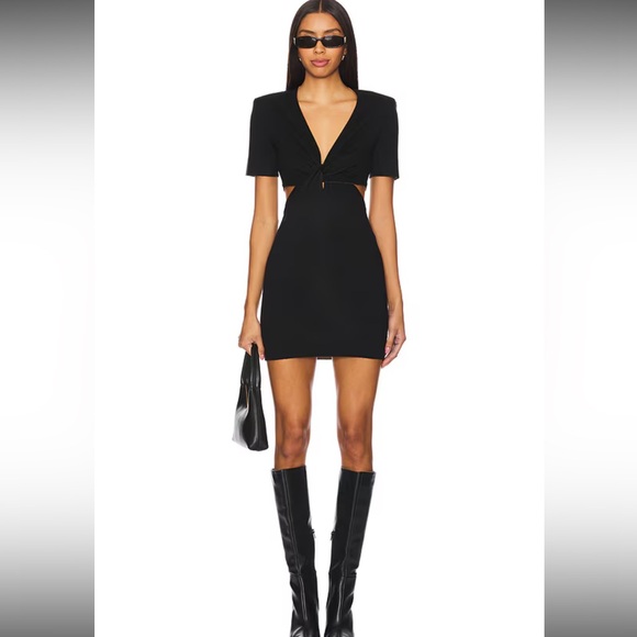 NWT NONchalant Label Naomi Dress in Black - Picture 1 of 5
